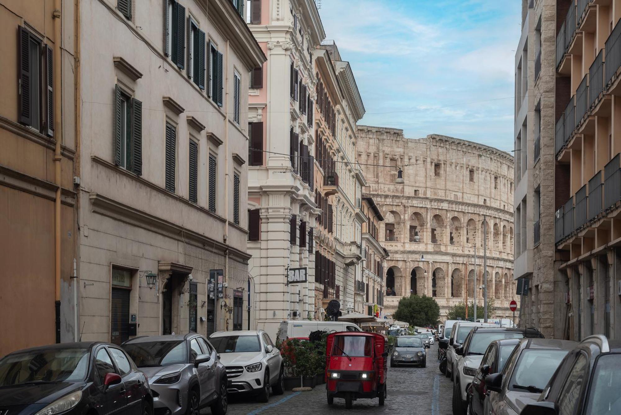 Colosseo & San Clemente Apartment روما المظهر الخارجي الصورة
